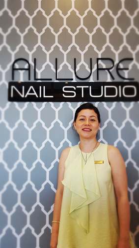 nail studio retail design